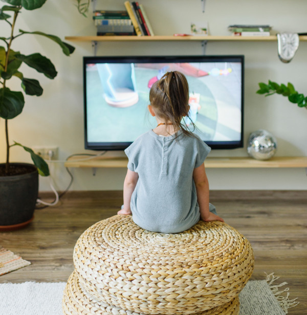 La televisión infantil frente a los niños menores de 6 años