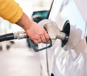 La subvención de 20 céntimos por litro a los combustibles: un fracaso anticipado por la teoría económica