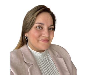 Andrea Sandra Feijó: “Gràcies a la UOC he aconseguit aplicar tot el que he après i treballar en el meu sector”