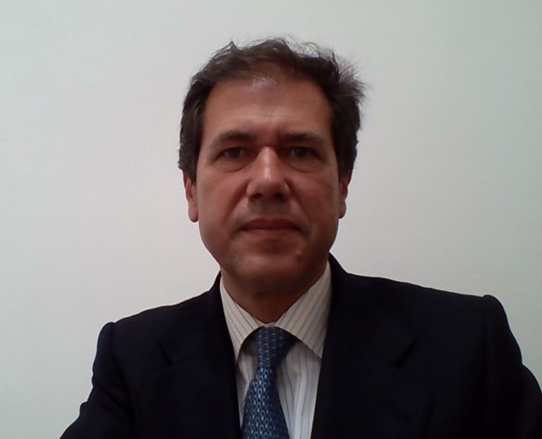 Martínez de Ubago: “Se debe adaptar los entornos a las personas, y no a la inversa”