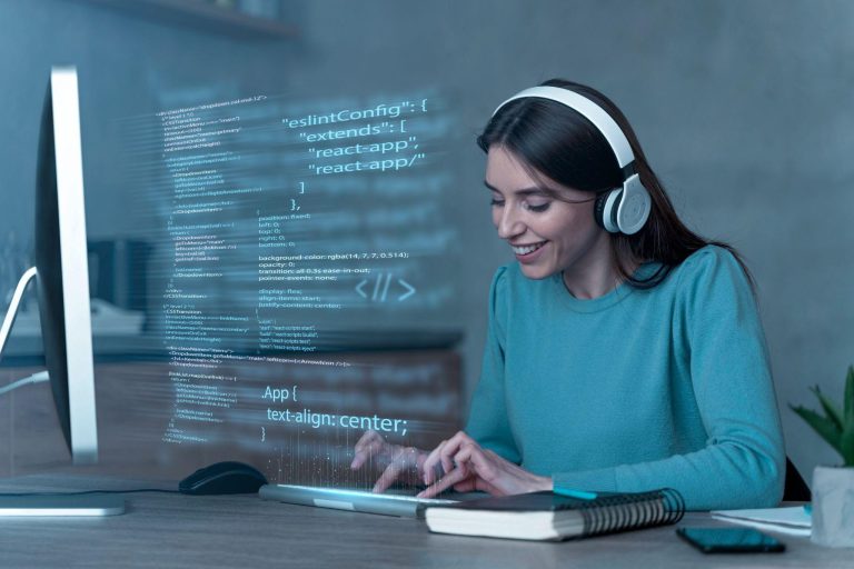 Escuela de Programación: ¿cómo puede ayudar a hacer crecer tu perfil profesional?