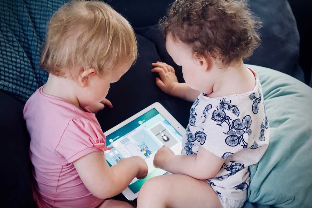 5 Plataformas con recomendaciones de libros digitales y aplicaciones infantiles